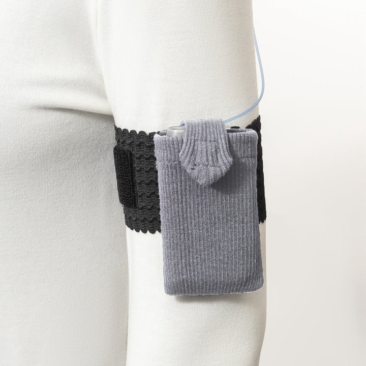Armband mit Insulinpumpentasche Oberarm verschiedene Farben - von Zuckerschmuck